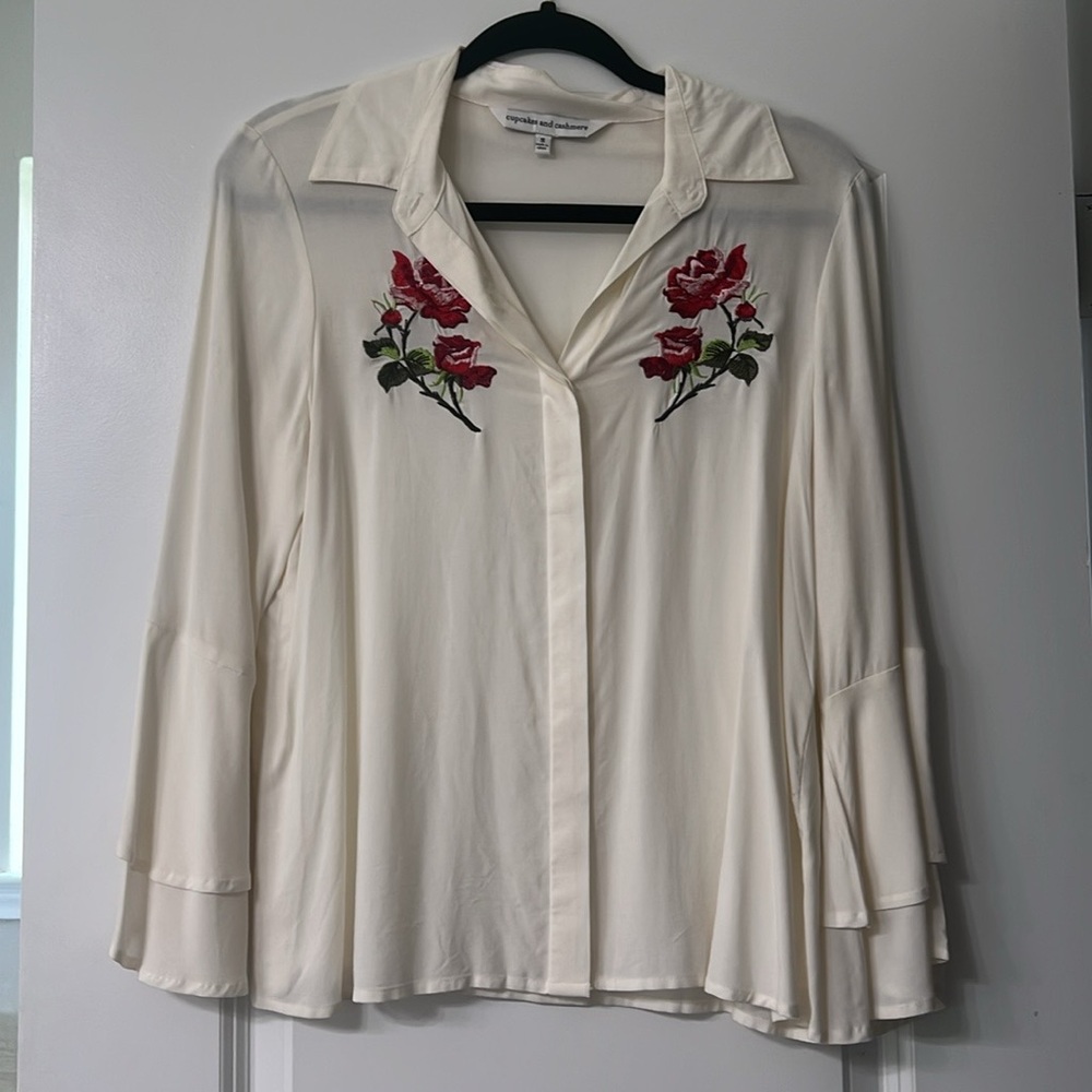 Cupcakes & Cashmere Floral Top